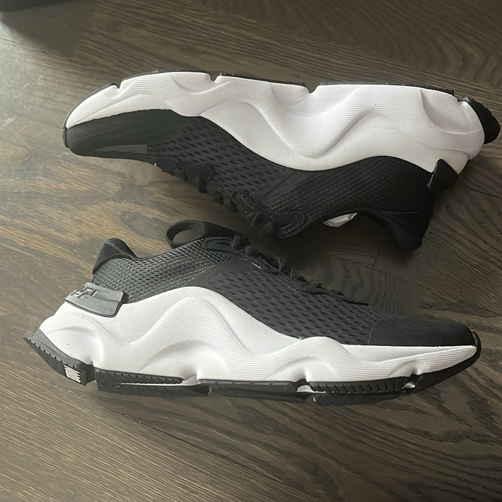 SOREL Kinetic RNEGD Lace (8.5) - FINAL SALE - Picture 2 of 7